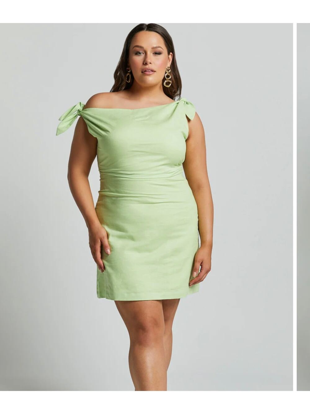 NWT Showpo Jeofina Off The Shoulder Mini Dress Celery Green US 6